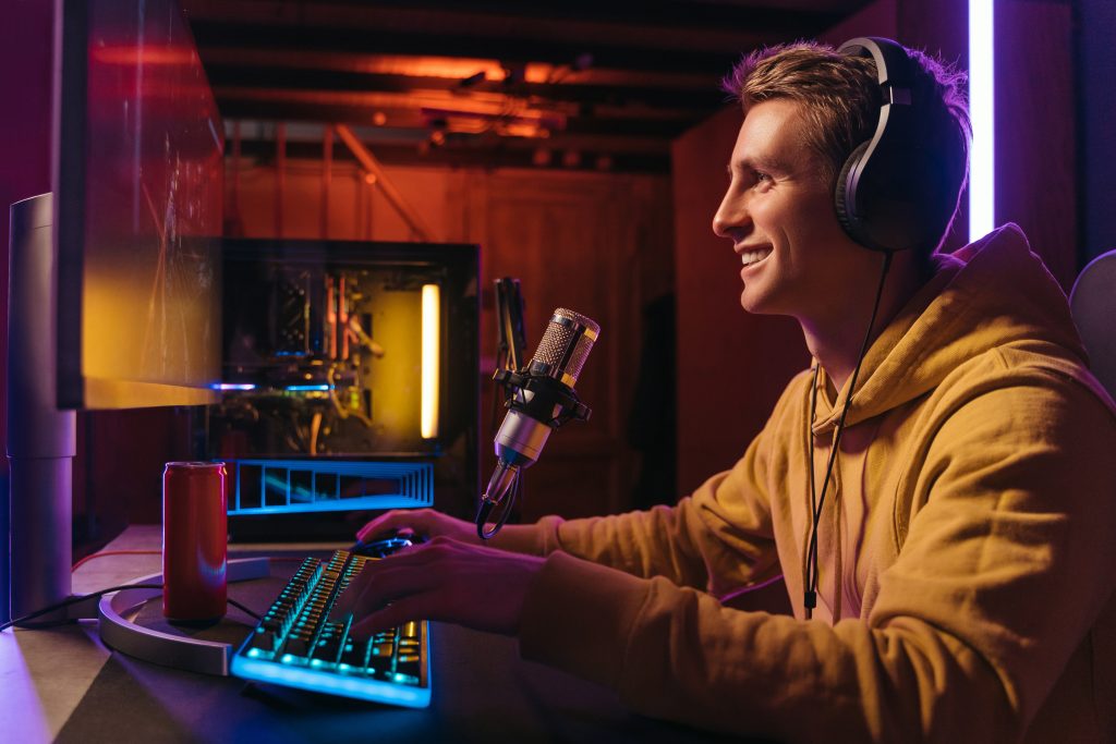 effets du streaming sur les industries créatives et les producteurs