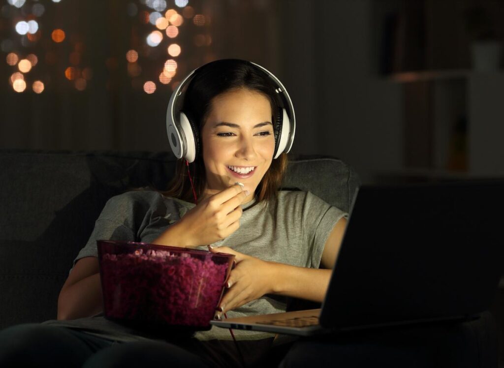 micro-saisons tendances binge-watching 2025